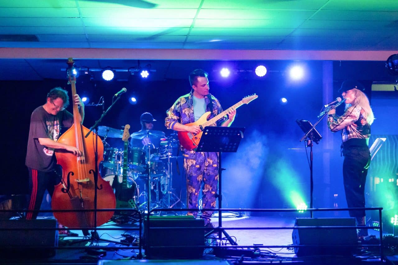 Live Music w/ Orobeat